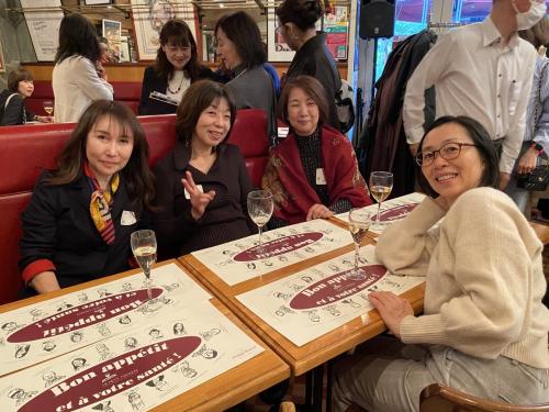 0B3FEC9A-2C4C-495F-B900-A4D3B3898949 0